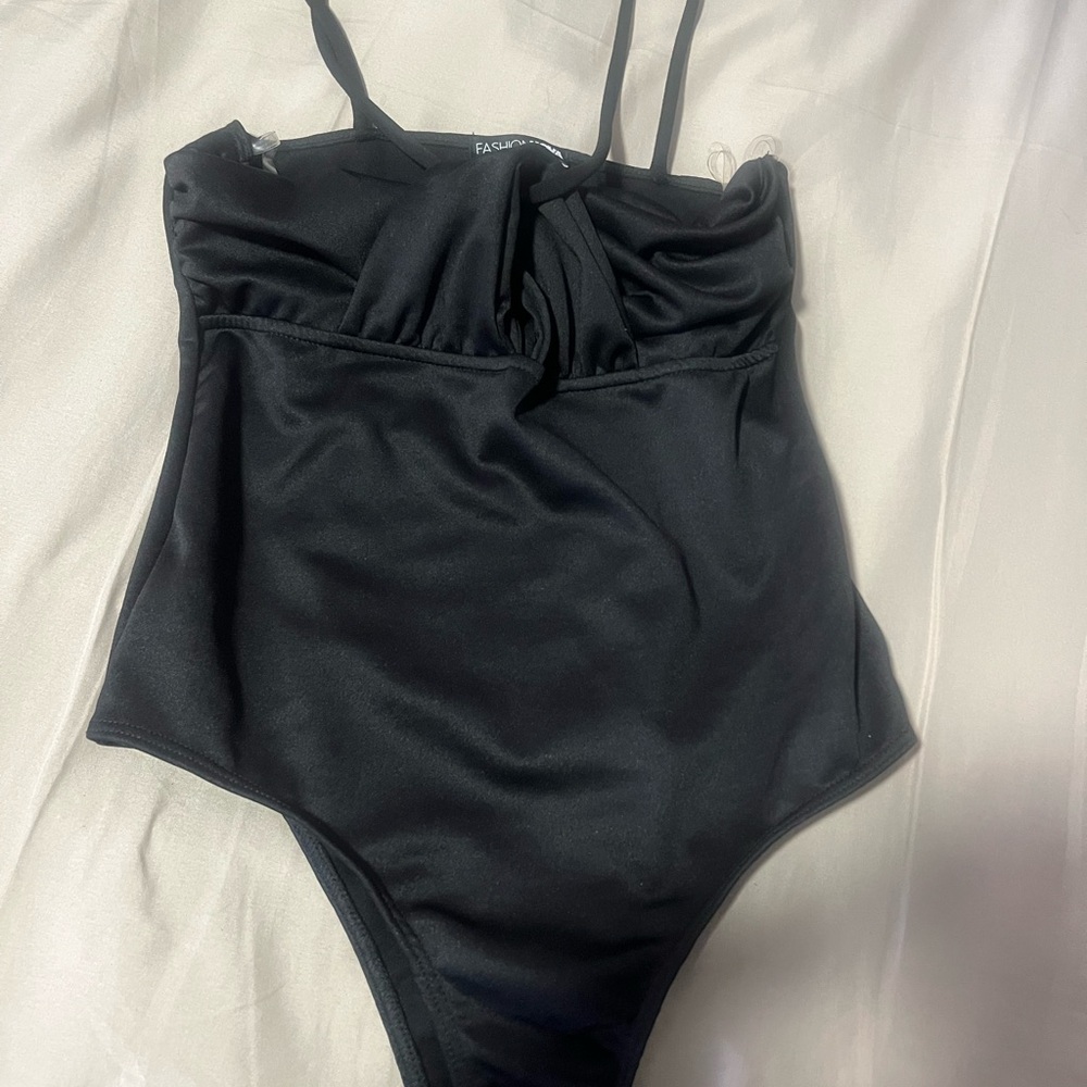 Fashion Nova Black Bodysuit